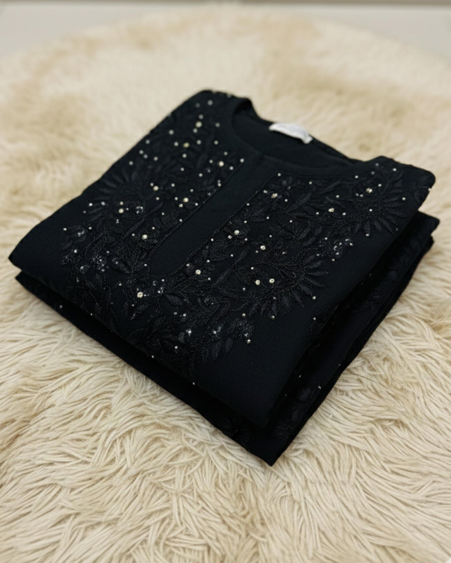 Naqsh Kaamdani Chikankari Hand Embroidered Kurta Set - Black